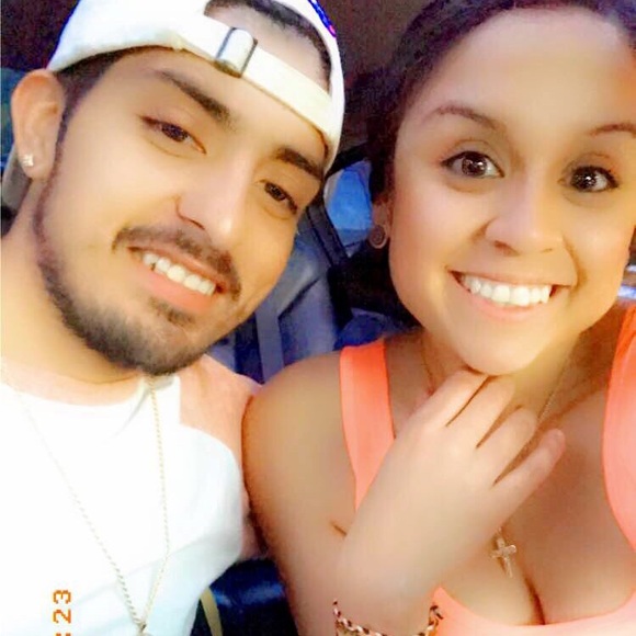 Meet your Posher, Aubrey - Picture 1 of 1